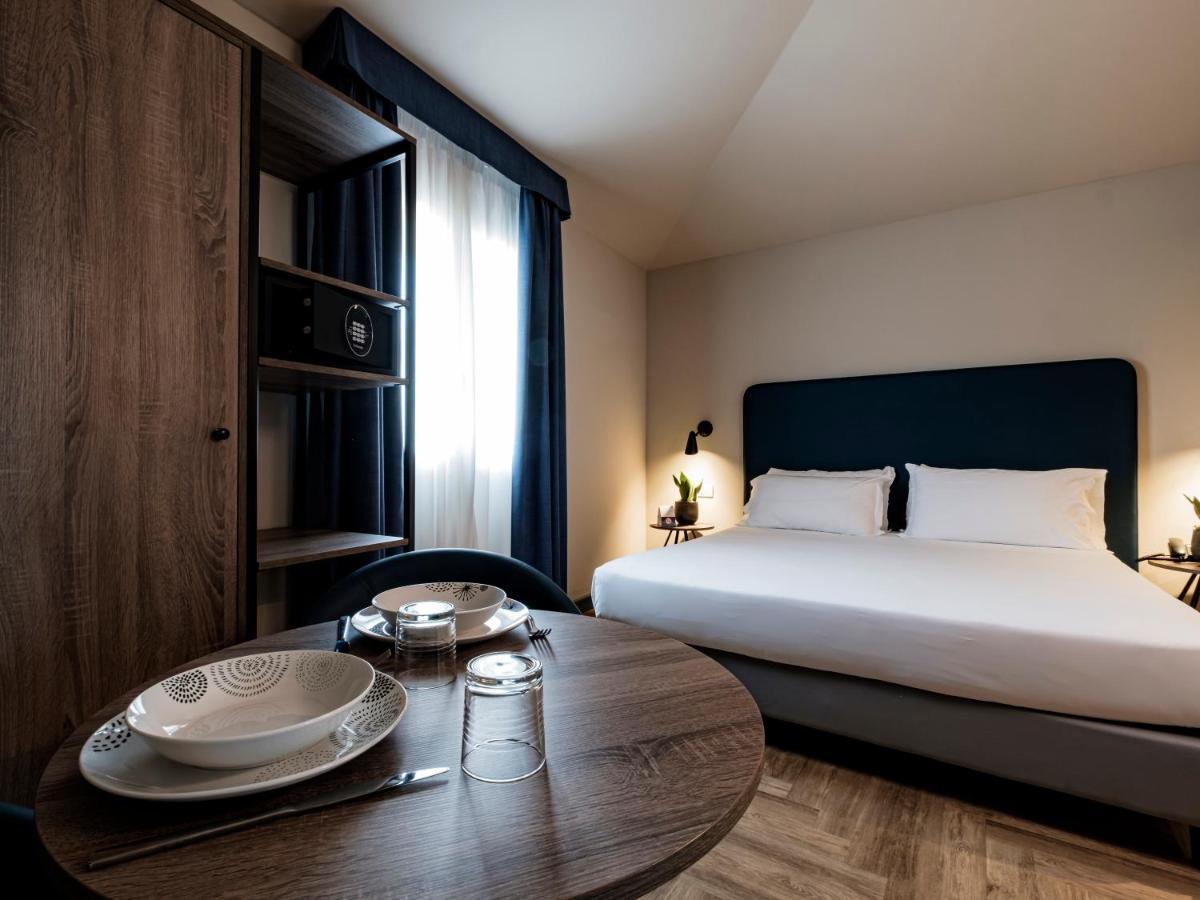 Hotel Lory Forlì Екстериор снимка