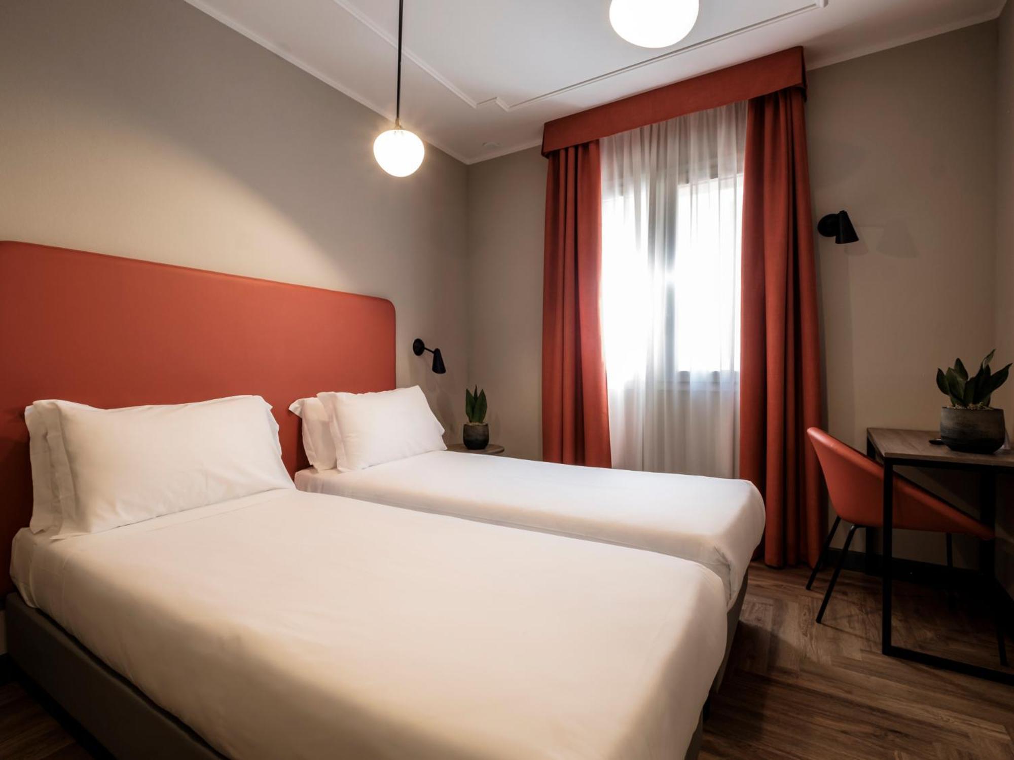 Hotel Lory Forlì Екстериор снимка